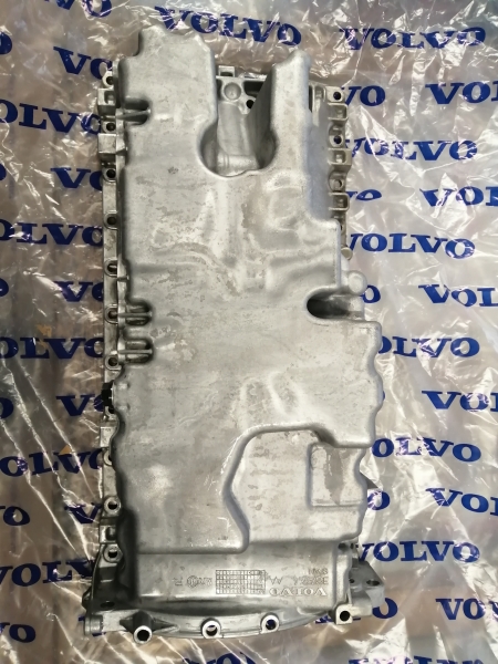 Olejová vana Volvo OE 31375244 S60 V60 XC60 XC70 V40